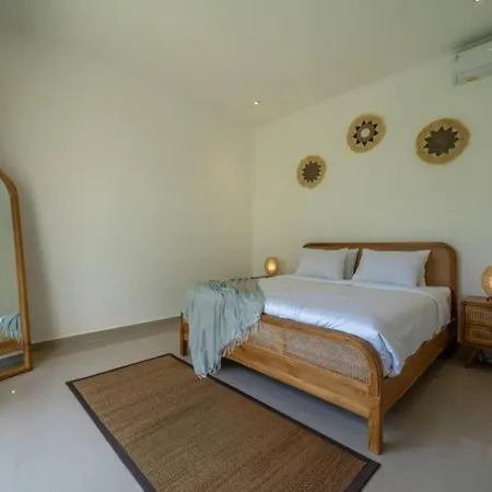 Villa Margherita 3 Bedroom Canggu Swimming Pool Exterior photo