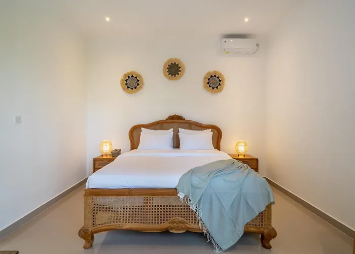 Villa Margherita 3 Bedroom Canggu Swimming Pool